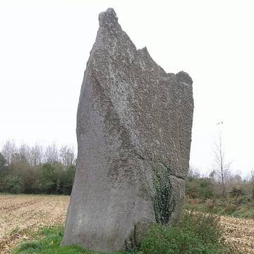 Premier menhir de Kerscaven à Penmarch
