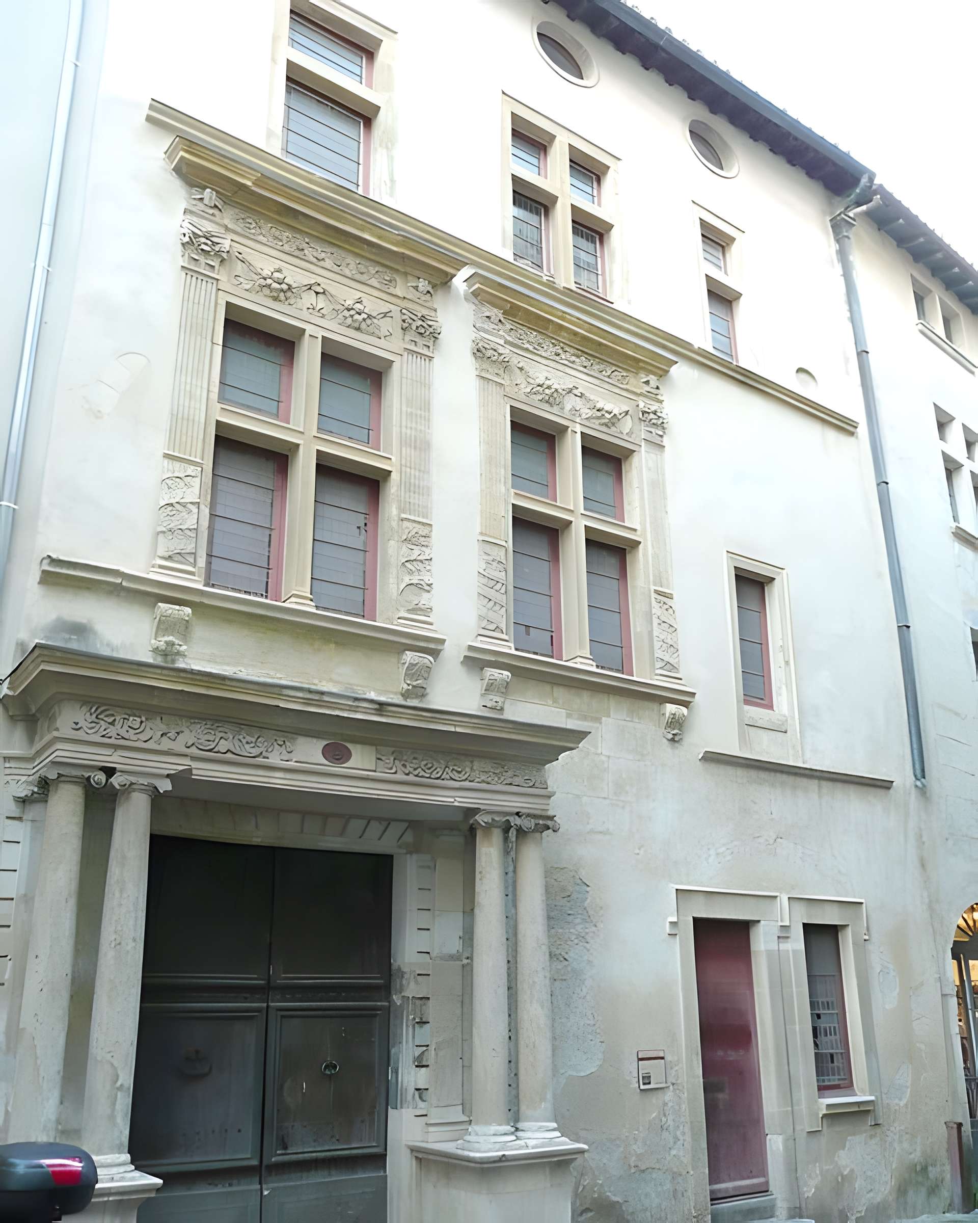 Presbytère de la cathédrale de Nîmes 