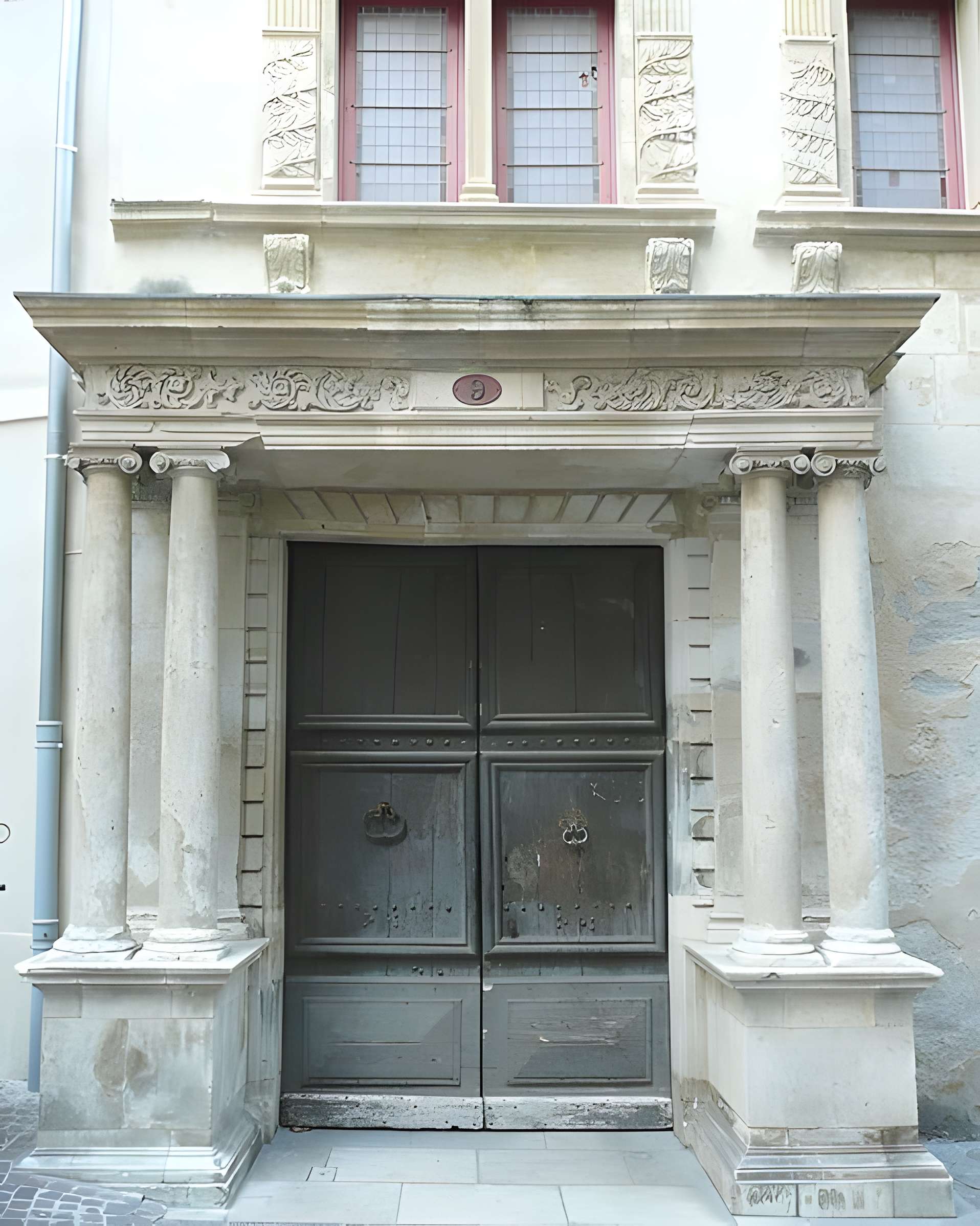 Presbytère de la cathédrale de Nîmes