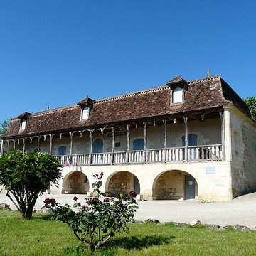 Presbytère de Saint-Front-de-Pradoux