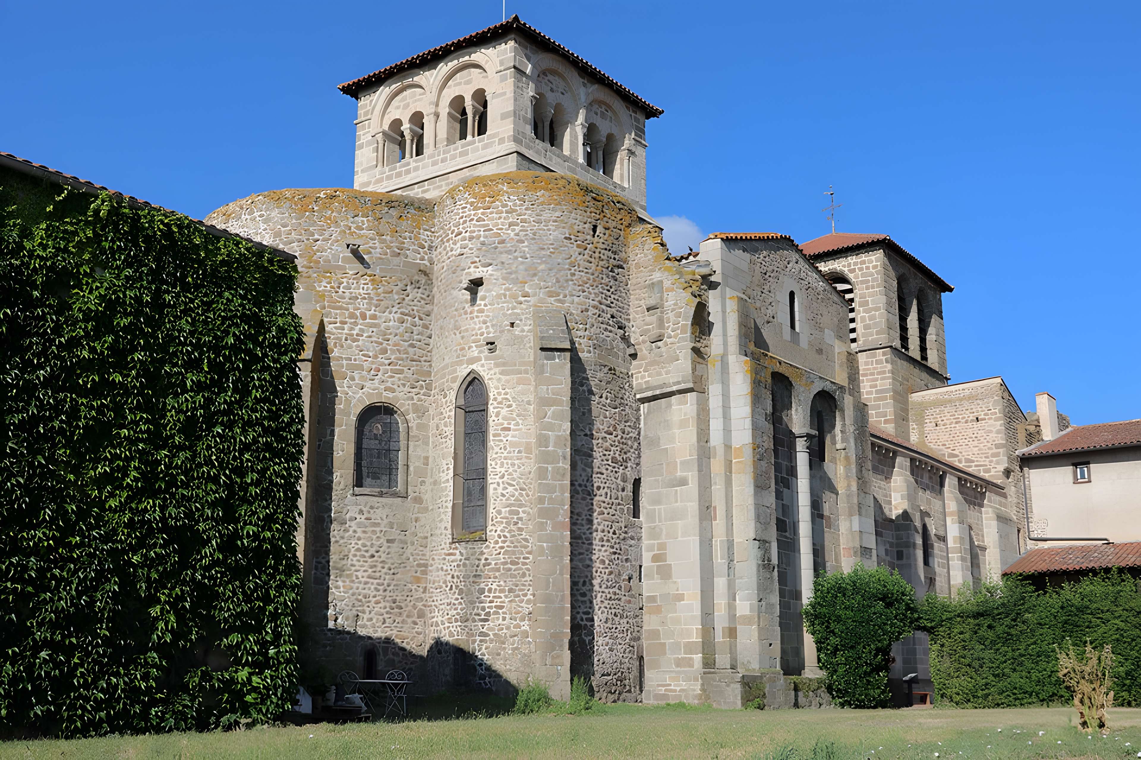Prieuré de Champdieu