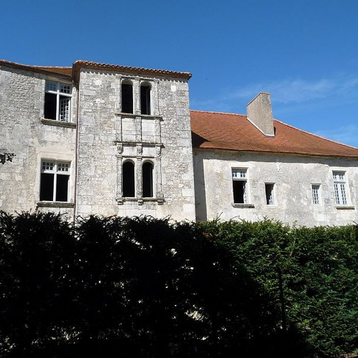 Photo de Prieuré de Charmant