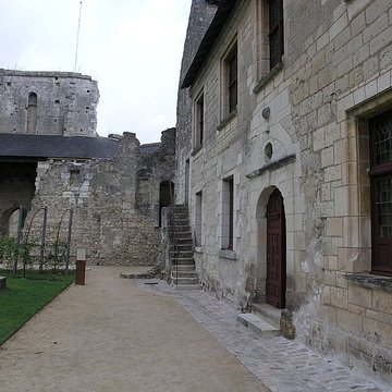 Ancien prieuré de Saint-Cosme