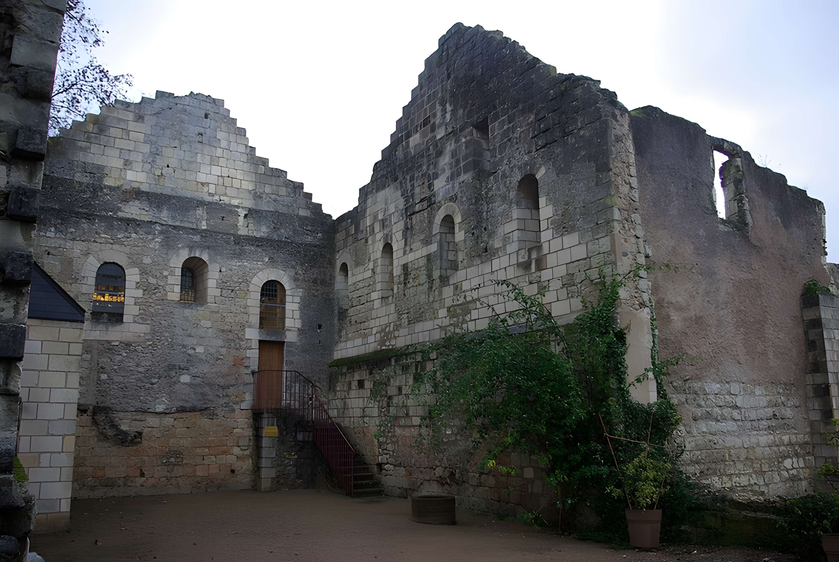 Ancien prieuré de Saint-Cosme