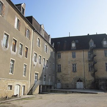 Prieuré de Vaux-sur-Poligny