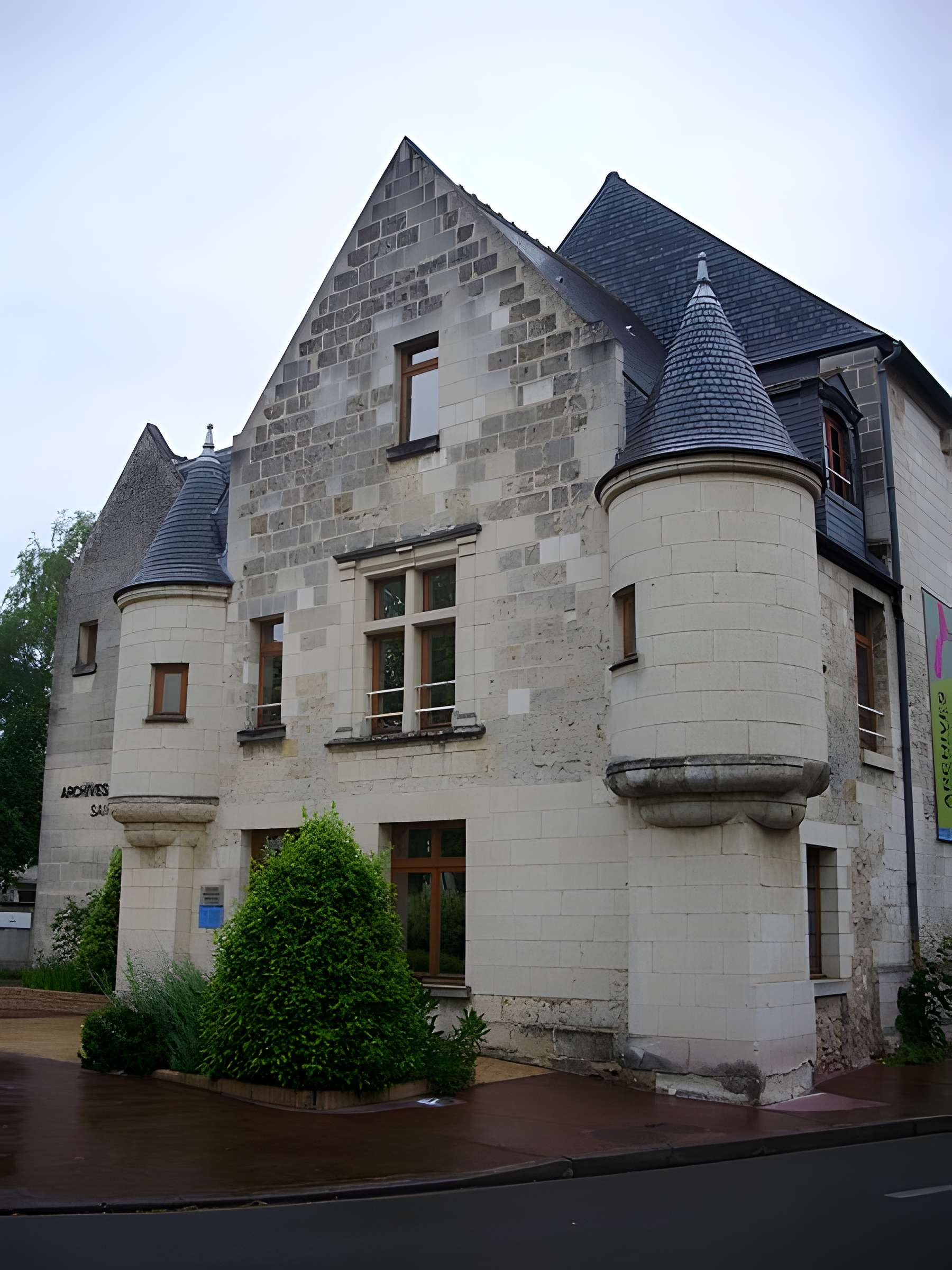 Prieuré Saint-Éloi de Tours