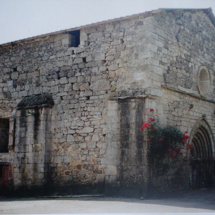 Photo de Prieuré Sainte-Radegonde de Villevaleix