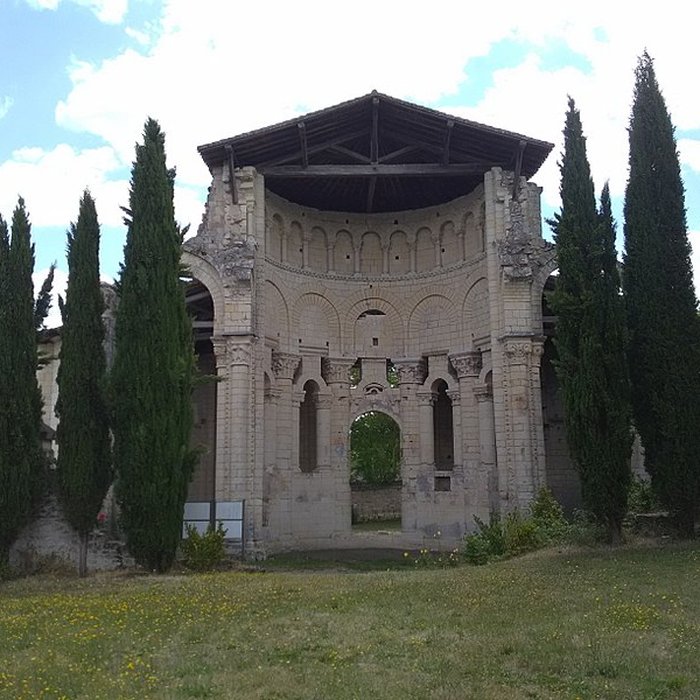 Photo de Prieuré Saint-Léonard de LÎle-Bouchard