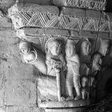 Prieuré Saint-Léonard de LÎle-Bouchard