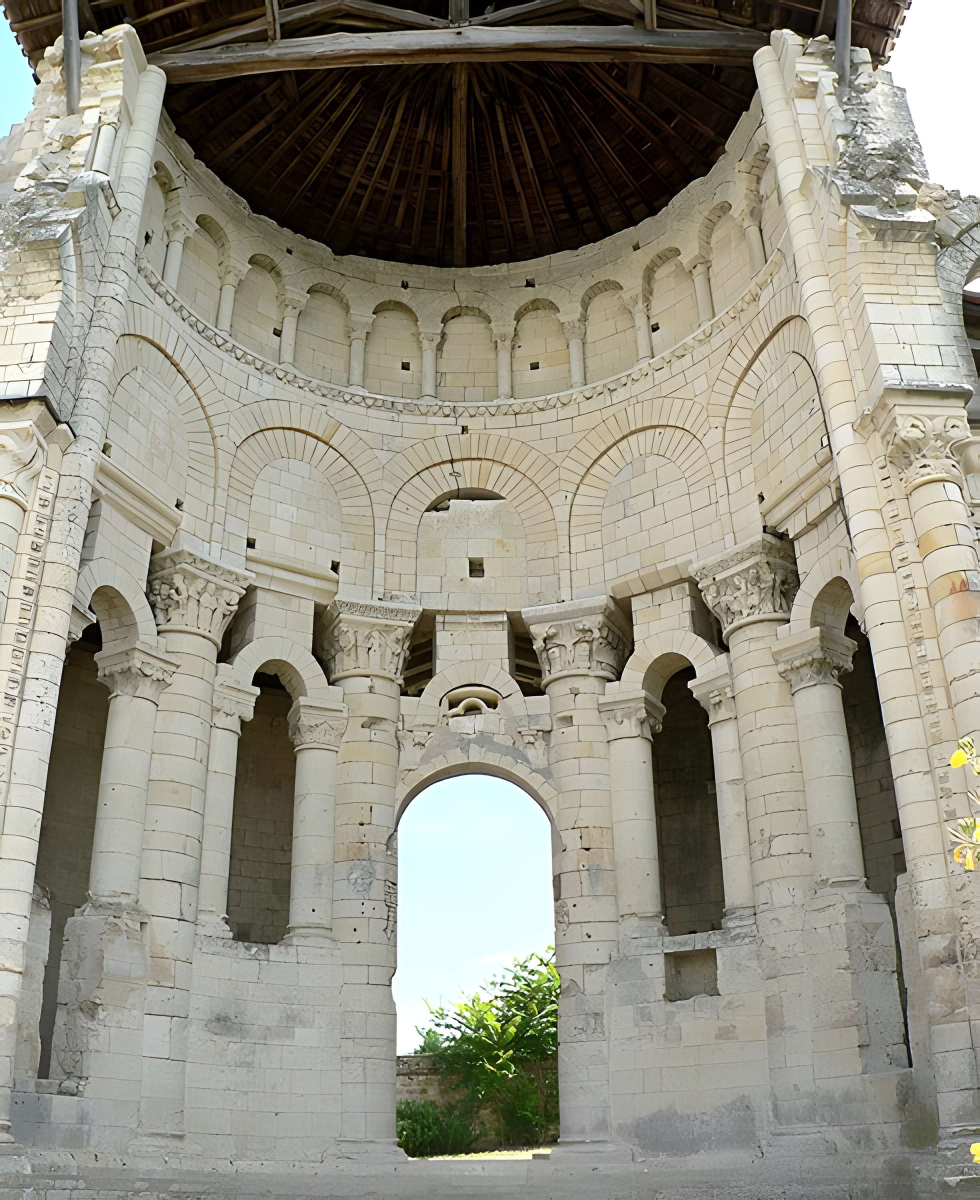 Prieuré Saint-Léonard de L'Île-Bouchard