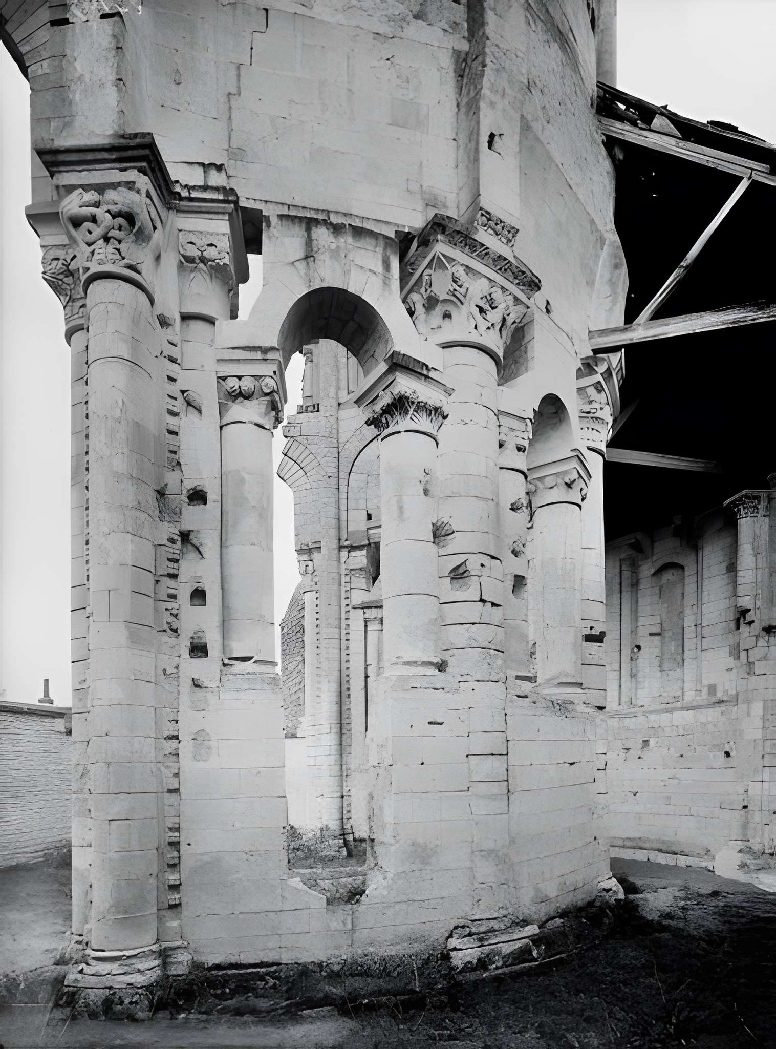 Prieuré Saint-Léonard de L'Île-Bouchard