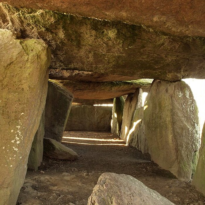Photo de La Roche-aux-Fées dEssé