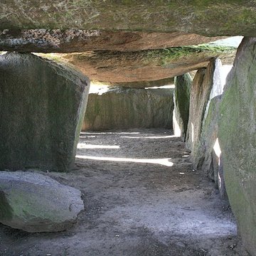 La Roche-aux-Fées dEssé
