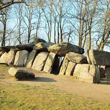 La Roche-aux-Fées dEssé
