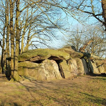 La Roche-aux-Fées dEssé