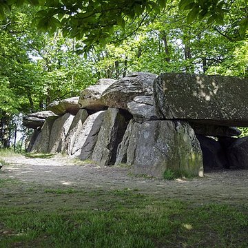 La Roche-aux-Fées dEssé