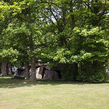La Roche-aux-Fées dEssé