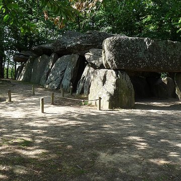 La Roche-aux-Fées dEssé