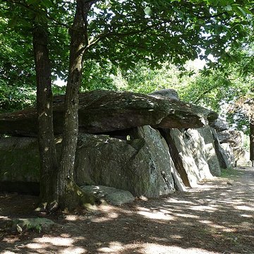 La Roche-aux-Fées dEssé