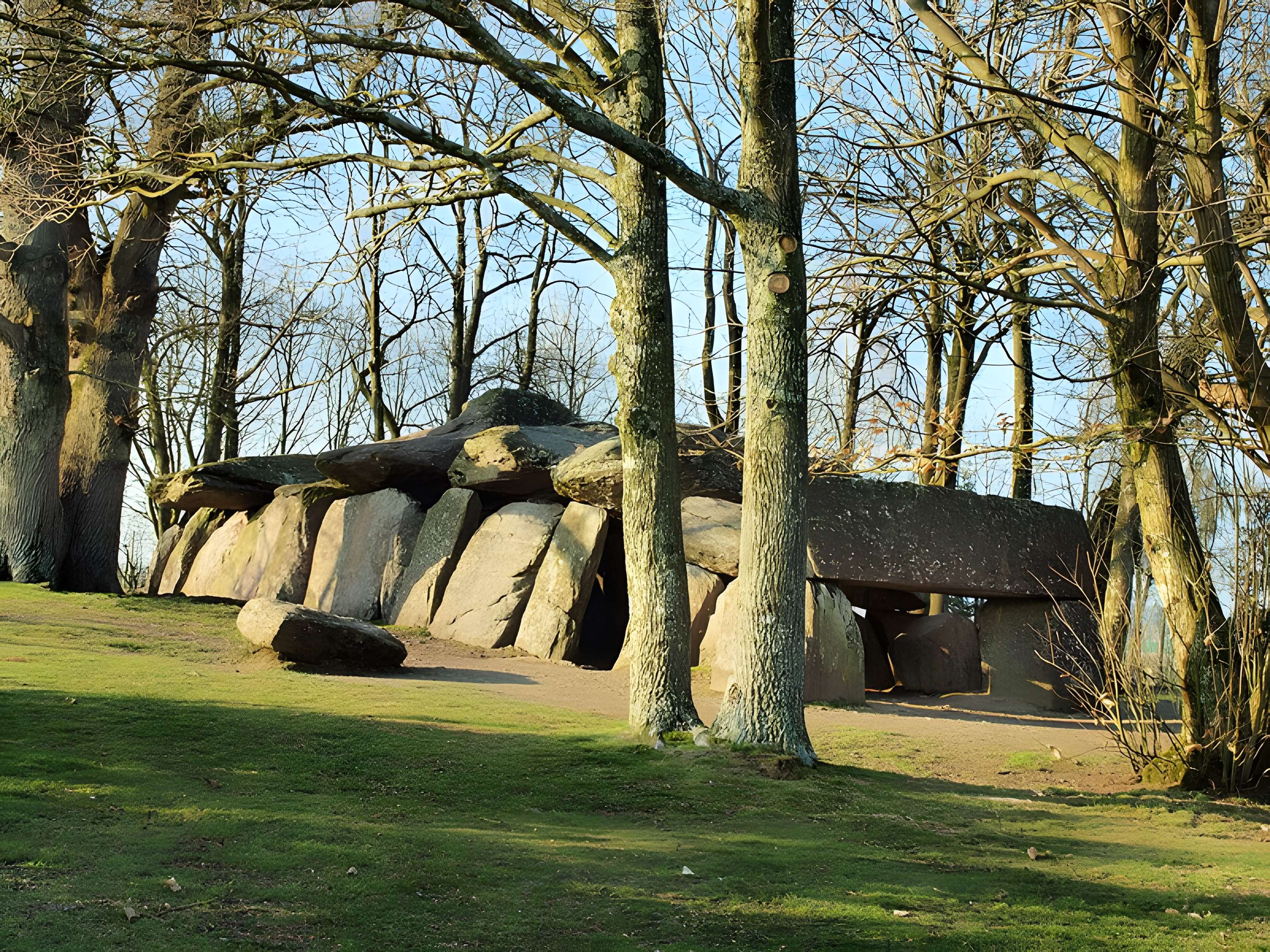 La Roche-aux-Fées d'Essé