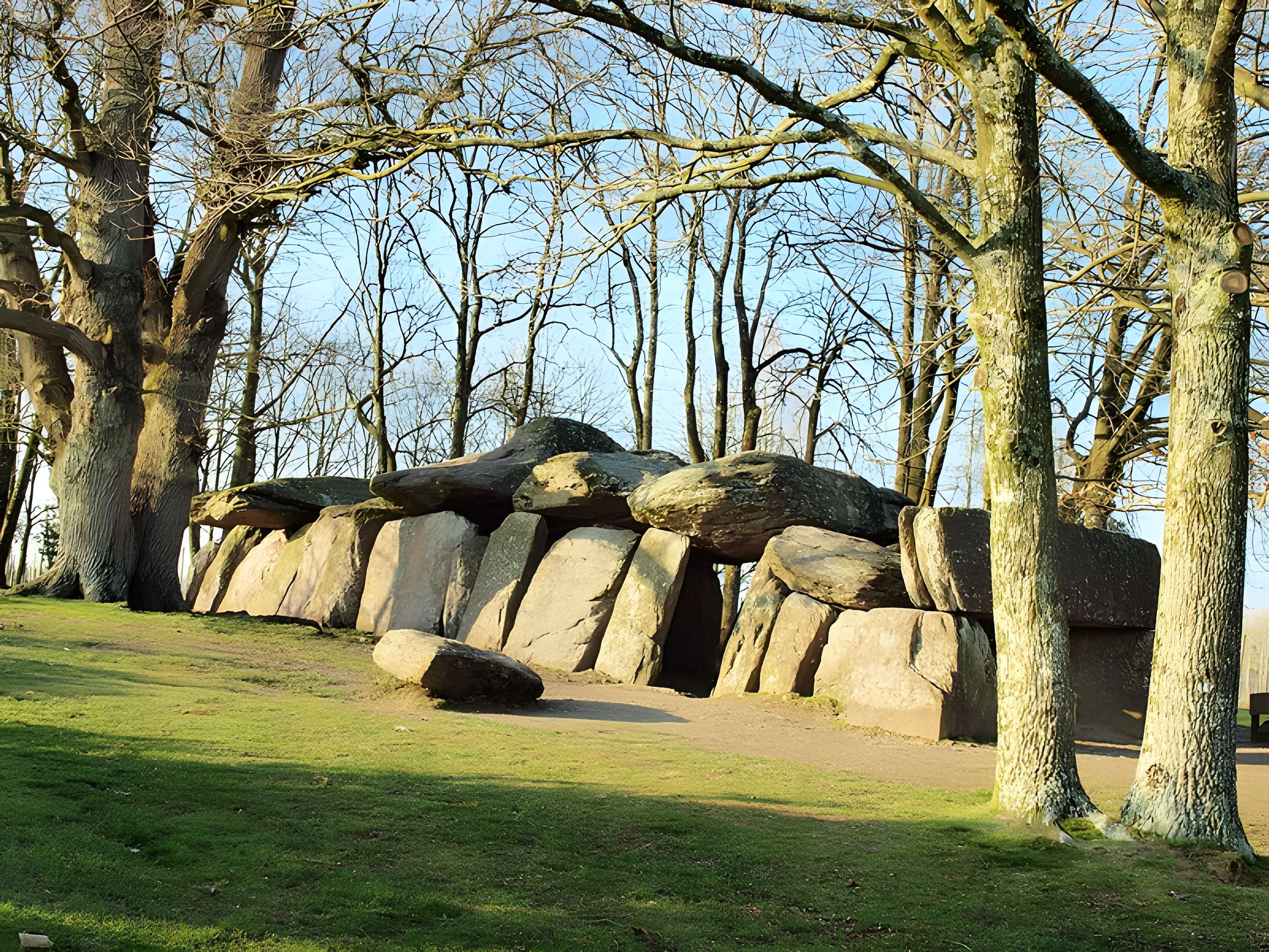 La Roche-aux-Fées d'Essé