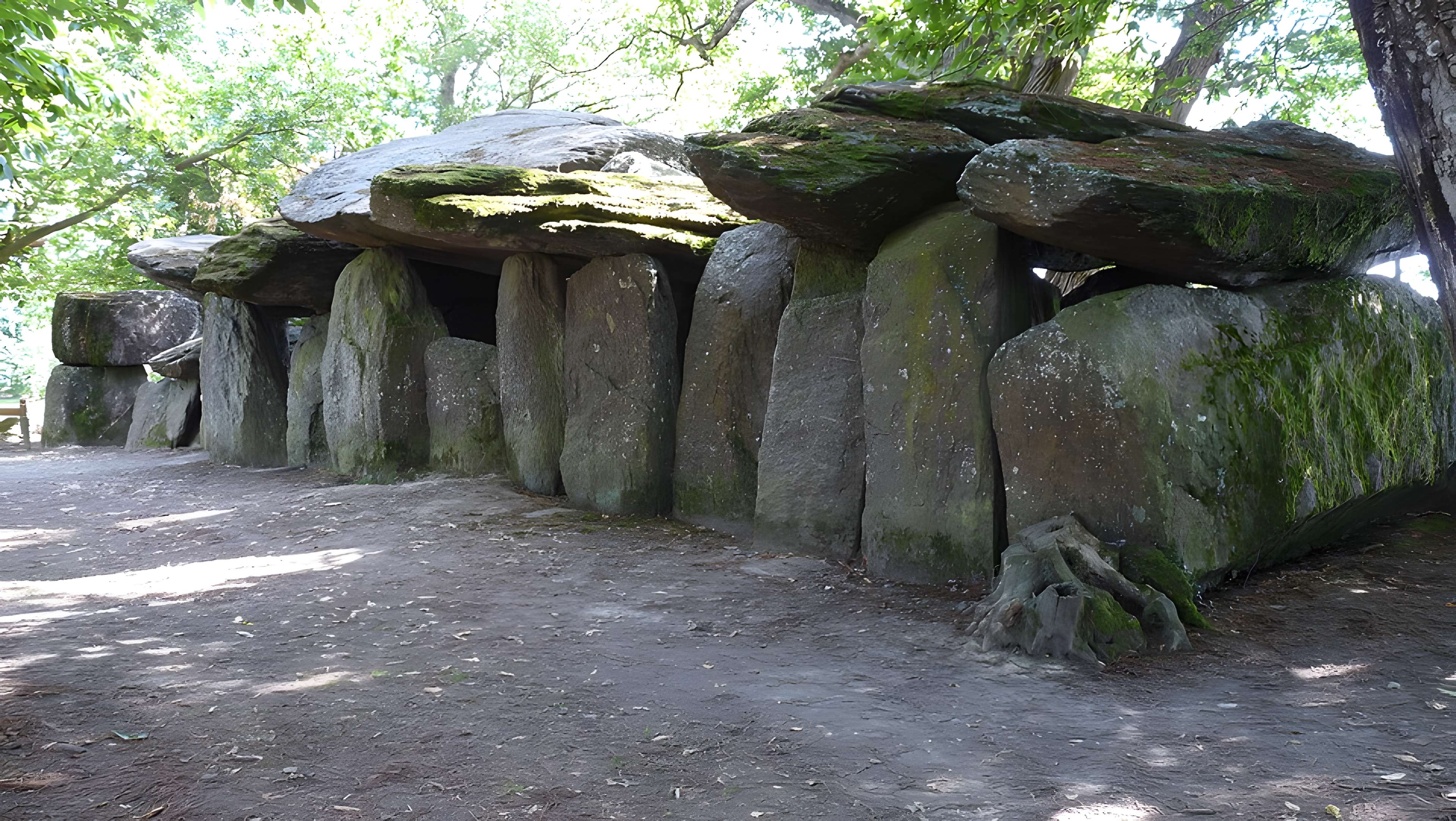 La Roche-aux-Fées d'Essé