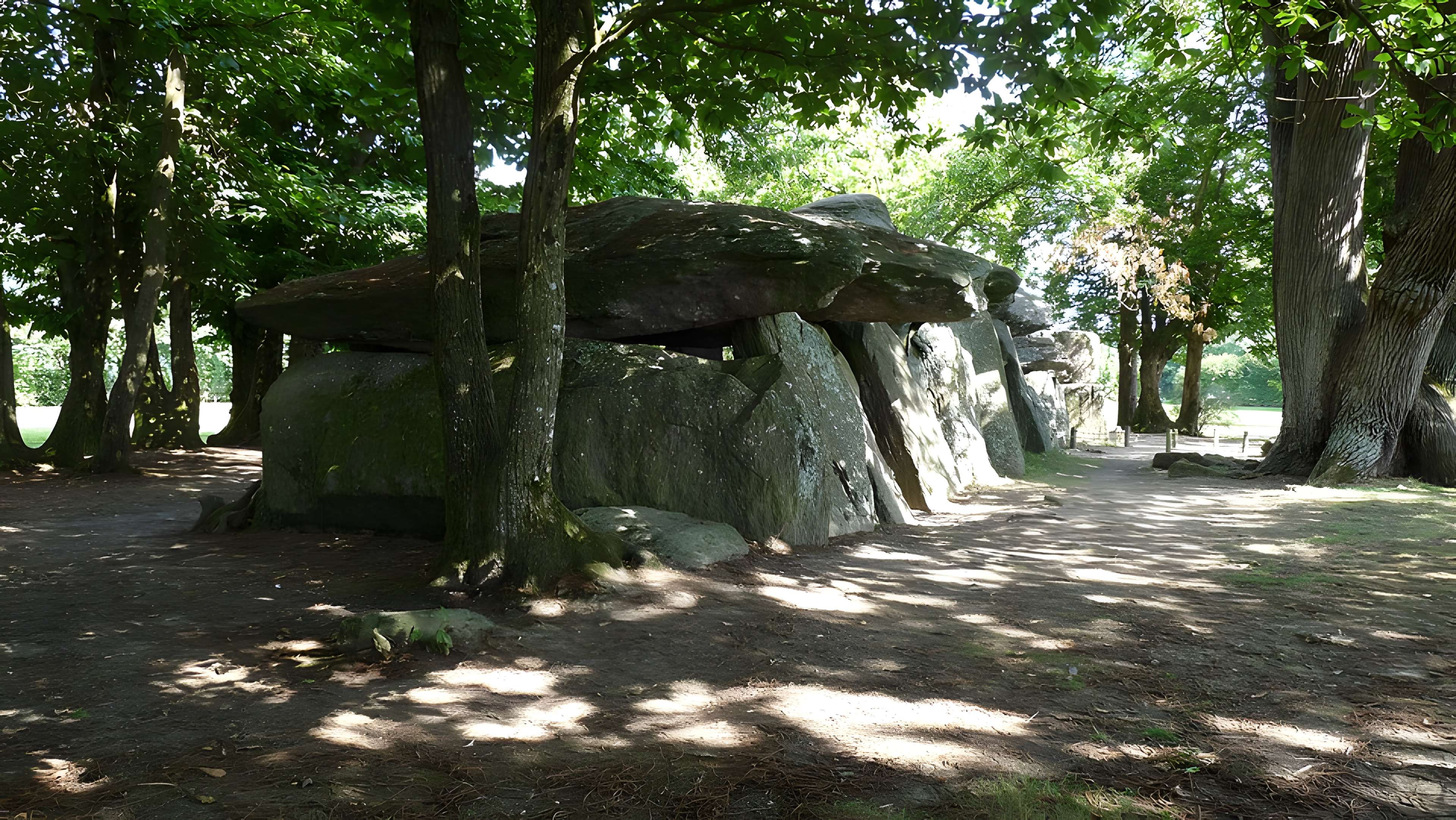 La Roche-aux-Fées d'Essé