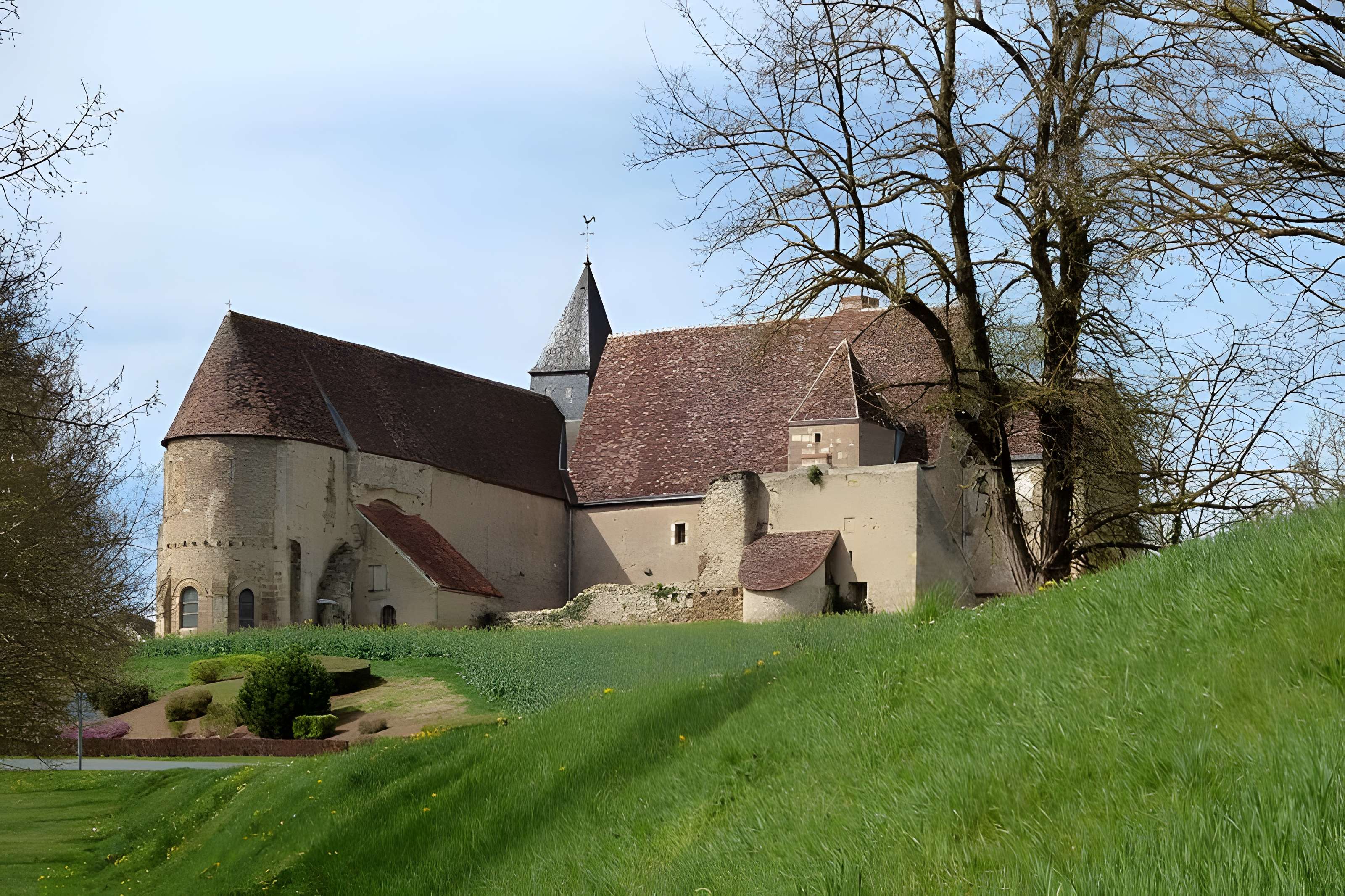 Prieuré Saint-Michel du Magny 