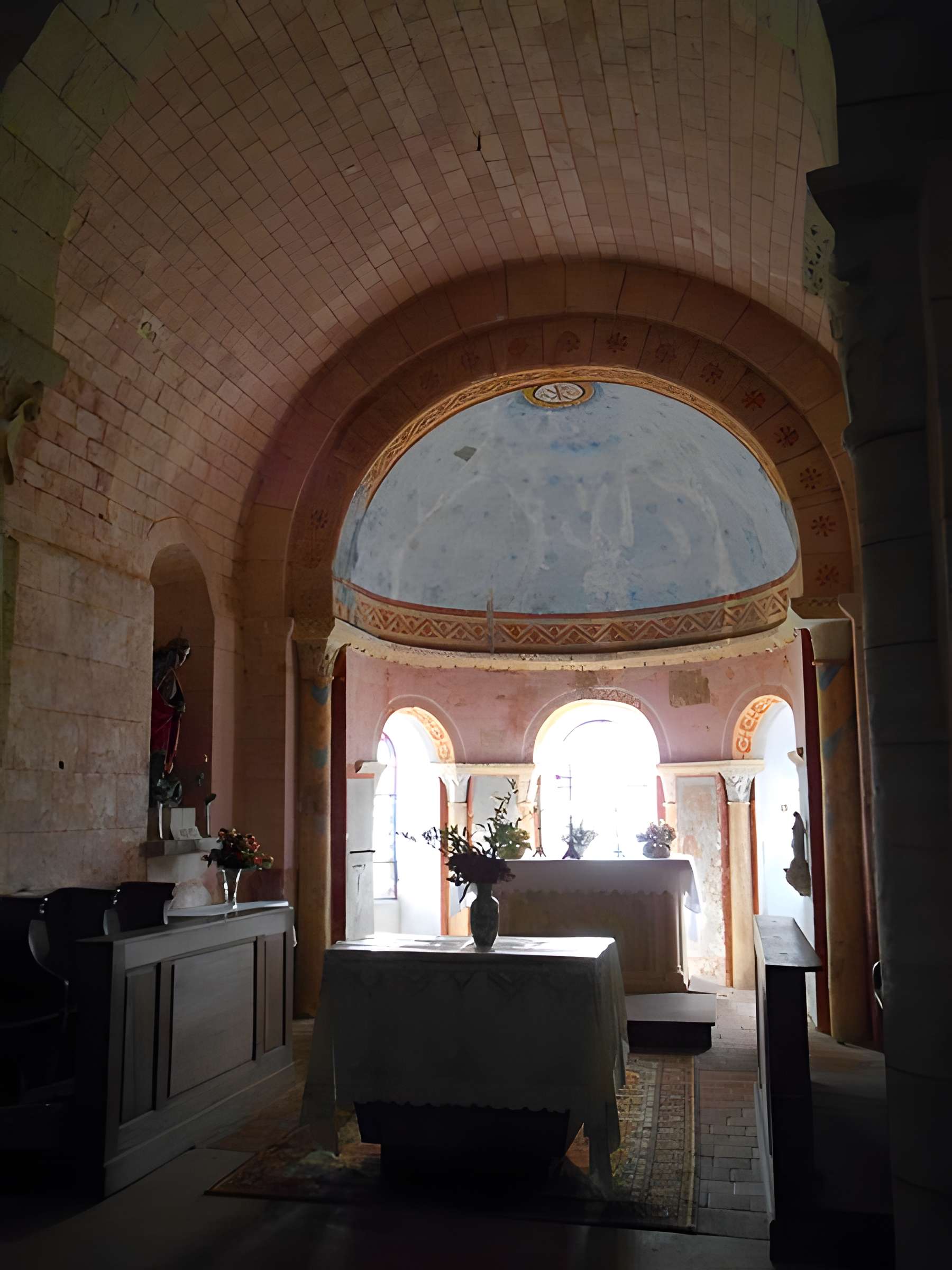 Prieuré Saint-Michel du Magny