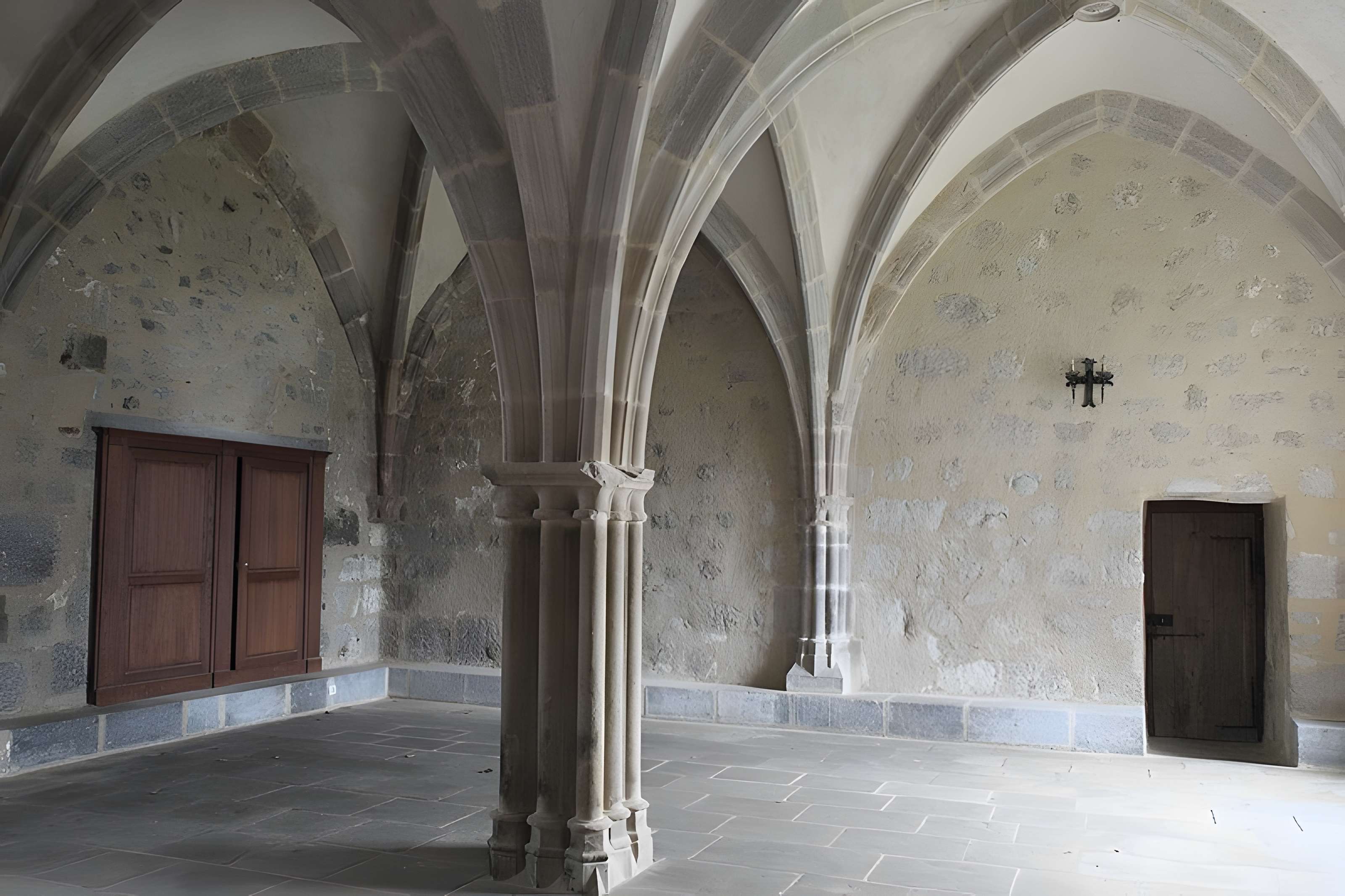 Prieuré Saint-Michel-des-Anges