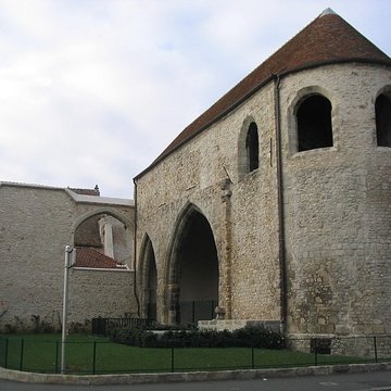 Prieuré Saint-Sauveur de Melun