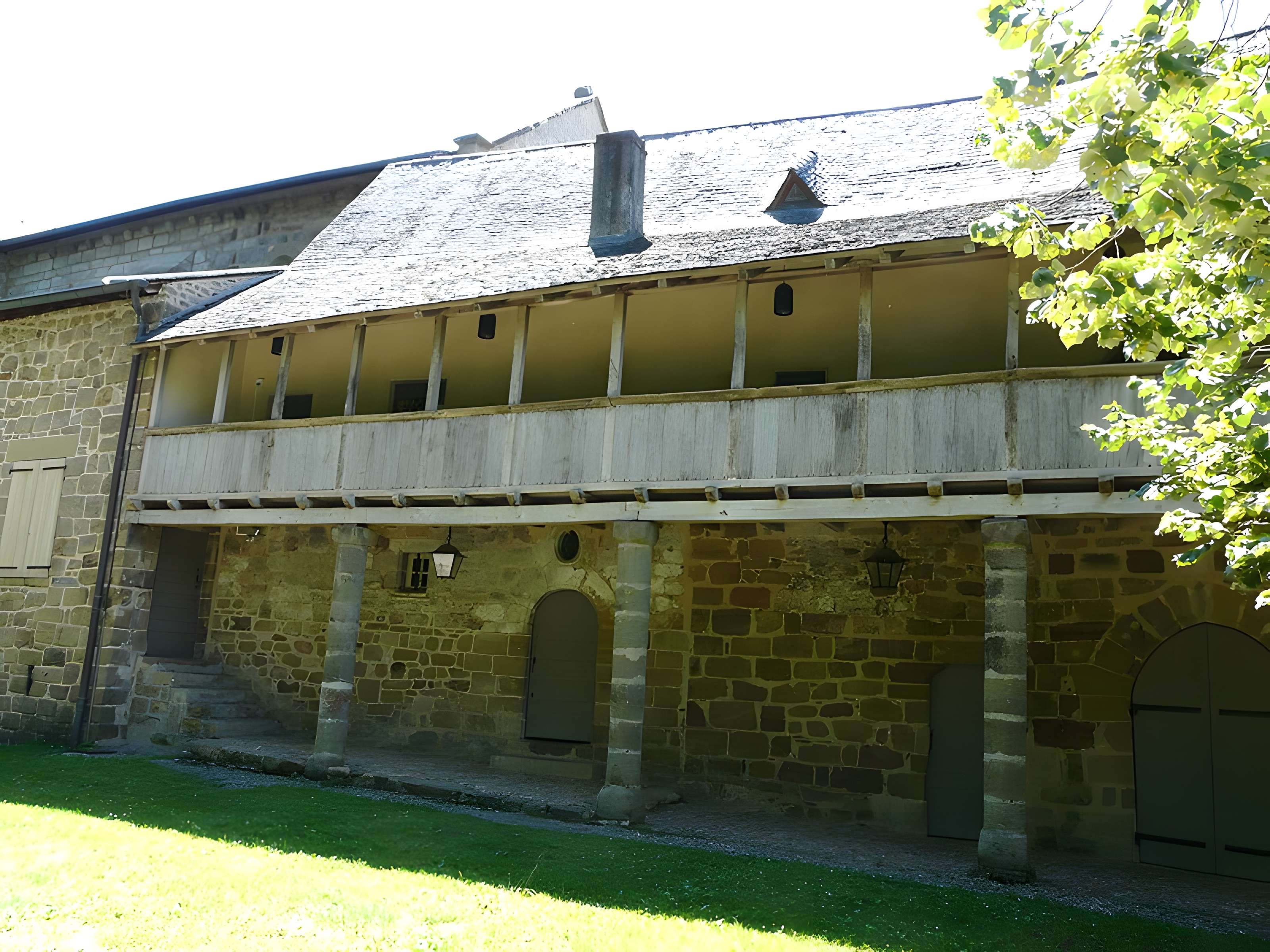 Bâtiments de l'ancien prieuré Saint-Xantin, dits ancien presbytère