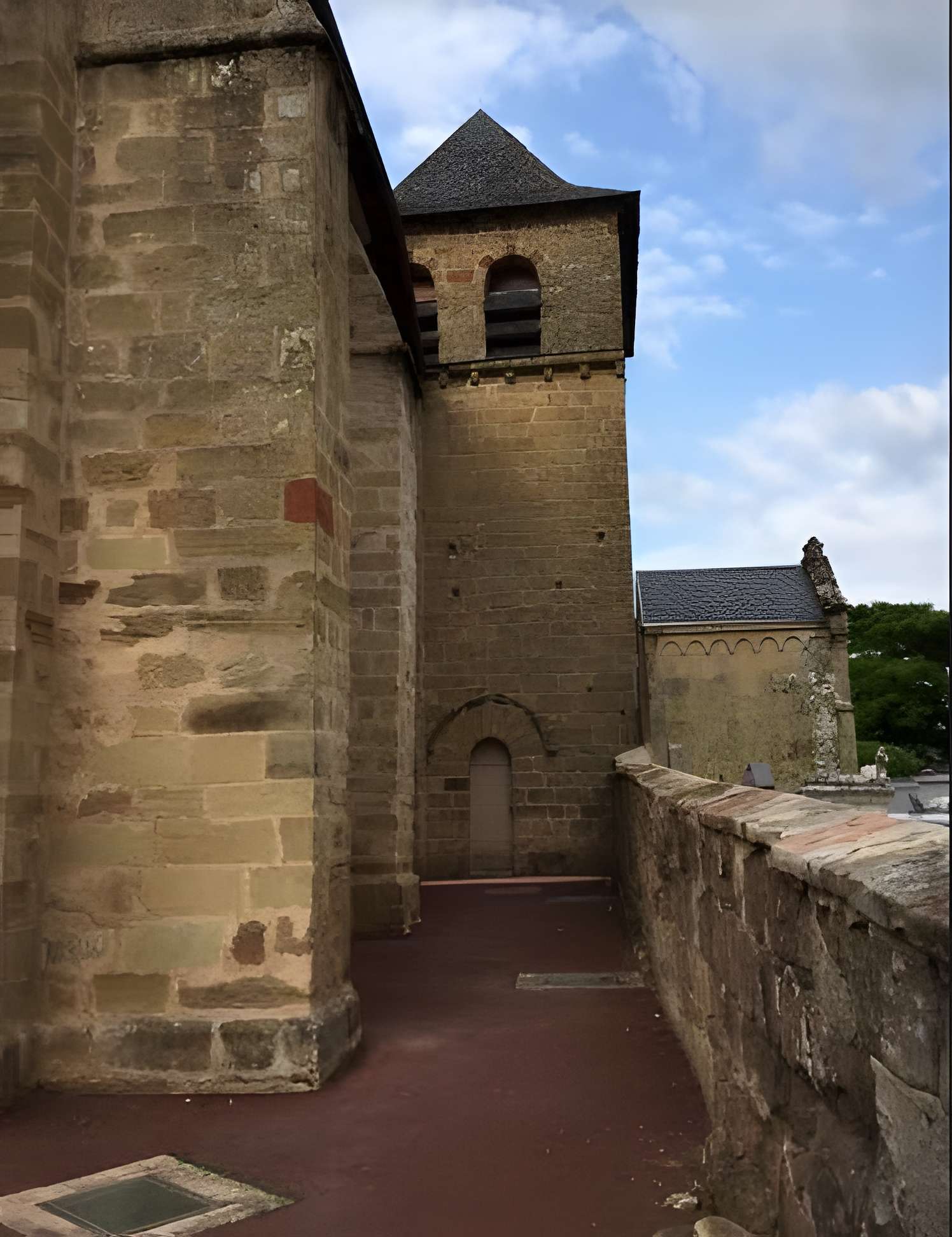 Bâtiments de l'ancien prieuré Saint-Xantin, dits ancien presbytère