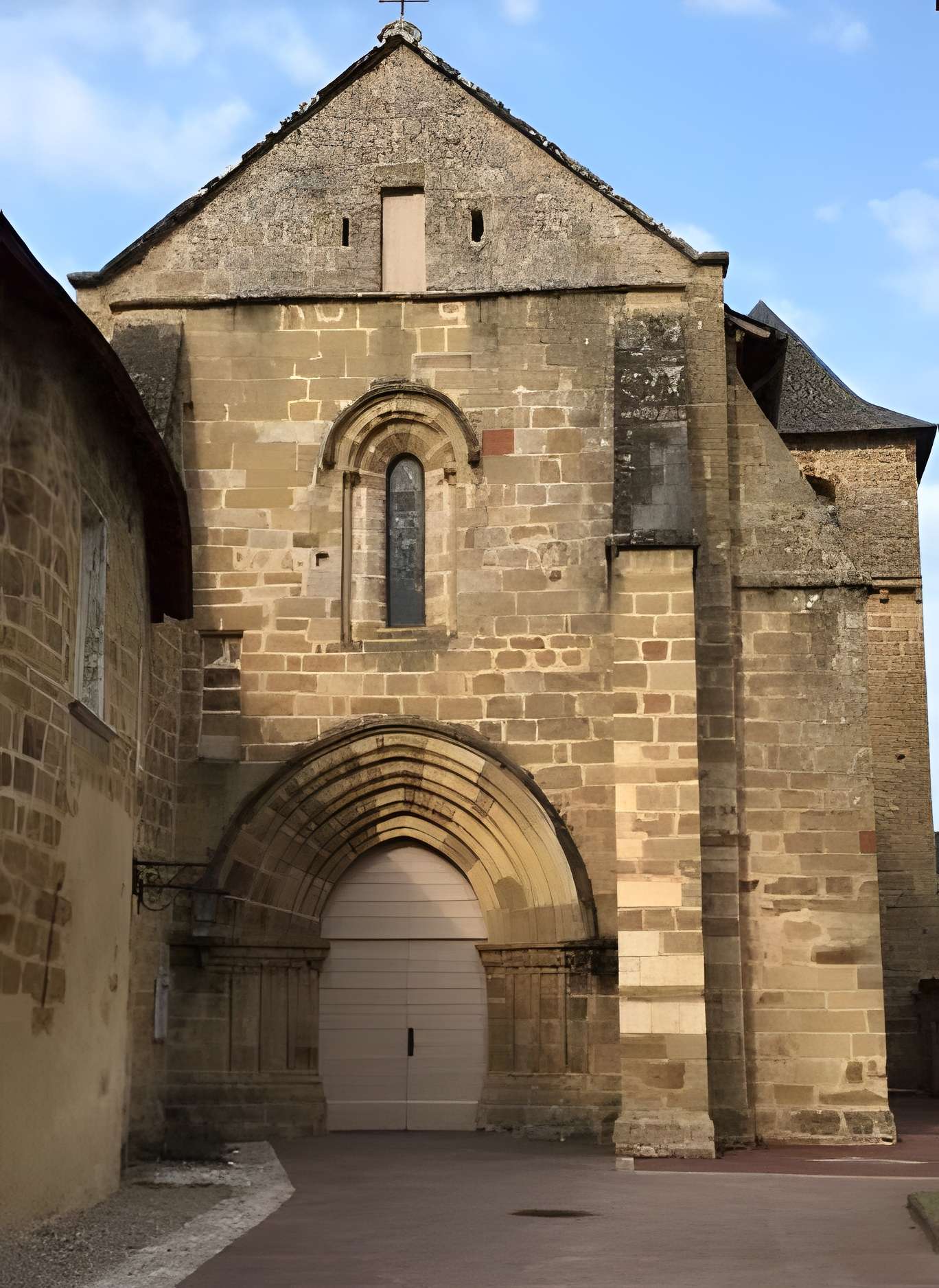 Bâtiments de l'ancien prieuré Saint-Xantin, dits ancien presbytère