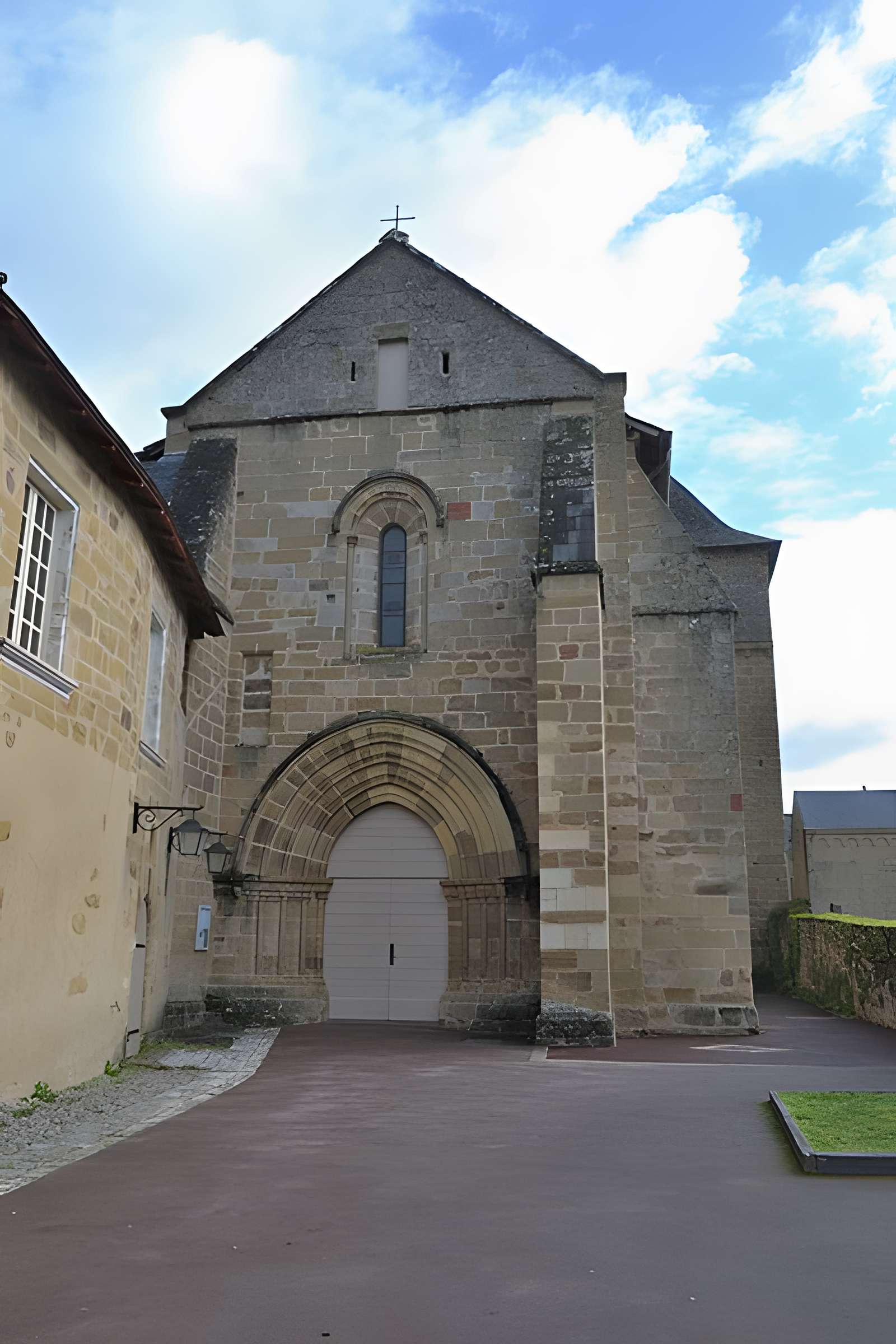 Bâtiments de l'ancien prieuré Saint-Xantin, dits ancien presbytère