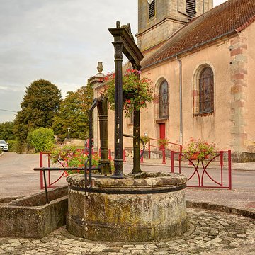 Puits communal dAmblans