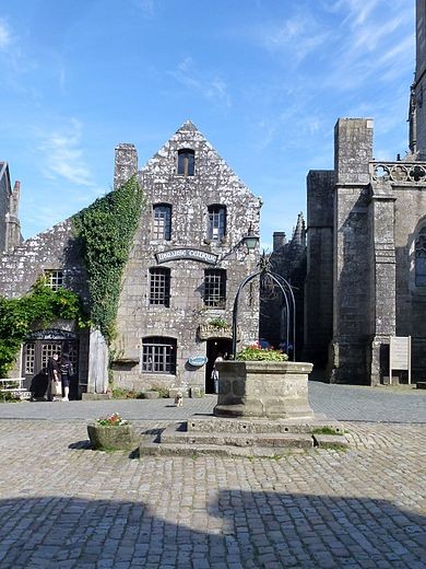 Photo de Puits communal de Locronan