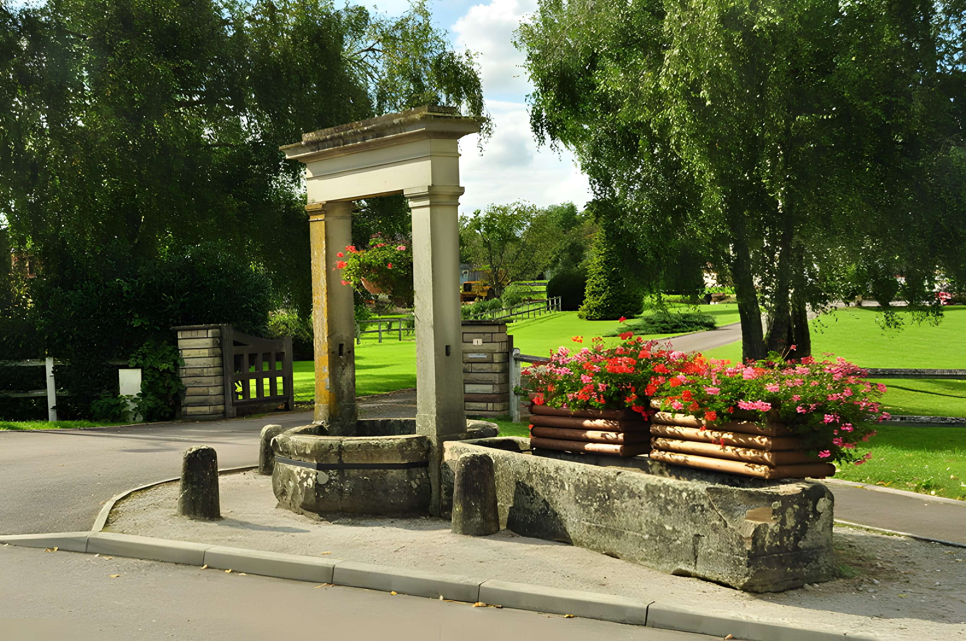 Puits communal de Velotte