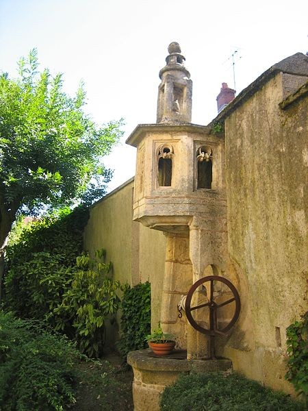 Photo de Puits gothique de La Châtre