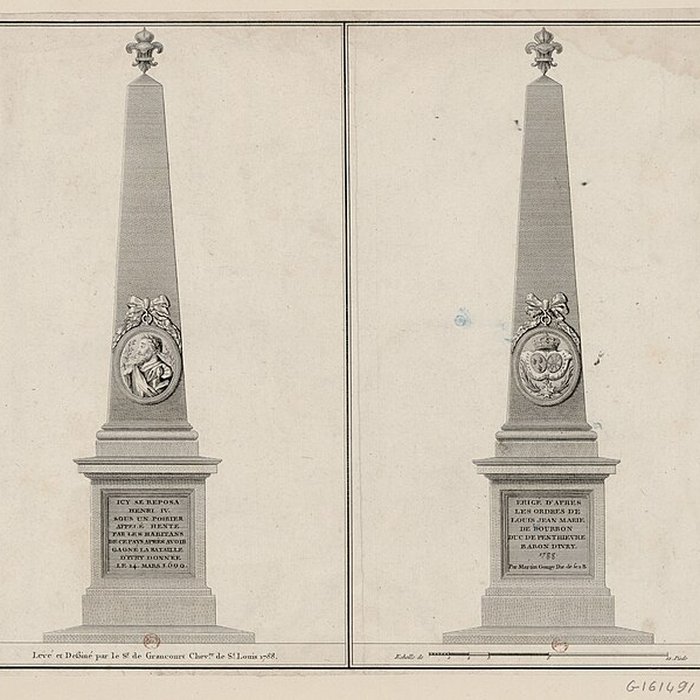 Photo de Pyramide commémorative de la bataille dIvry à Épieds