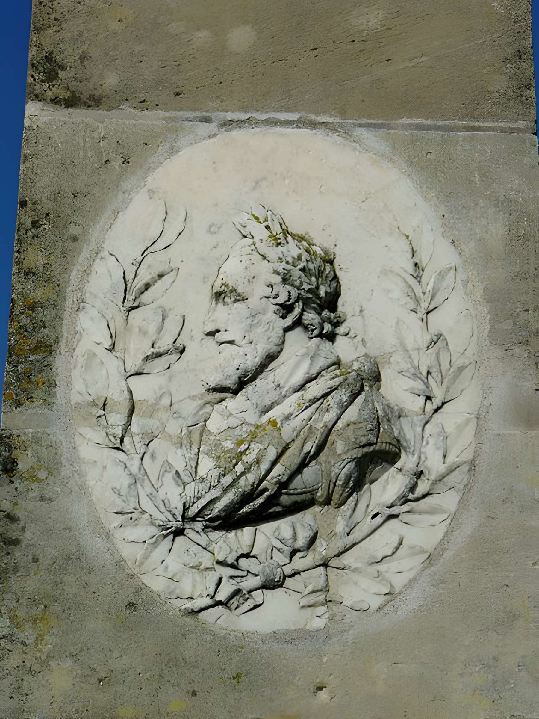 Pyramide commémorative de la bataille d'Ivry à Épieds