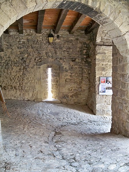 Rempart du Poët-Laval