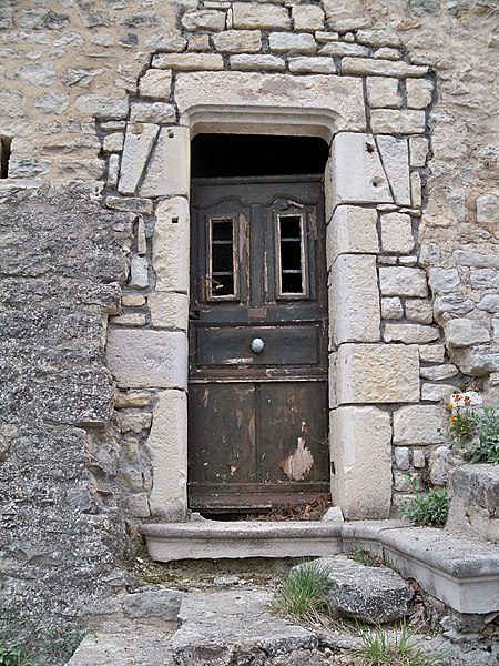 Rempart du Poët-Laval