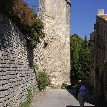 Rempart du Poët-Laval