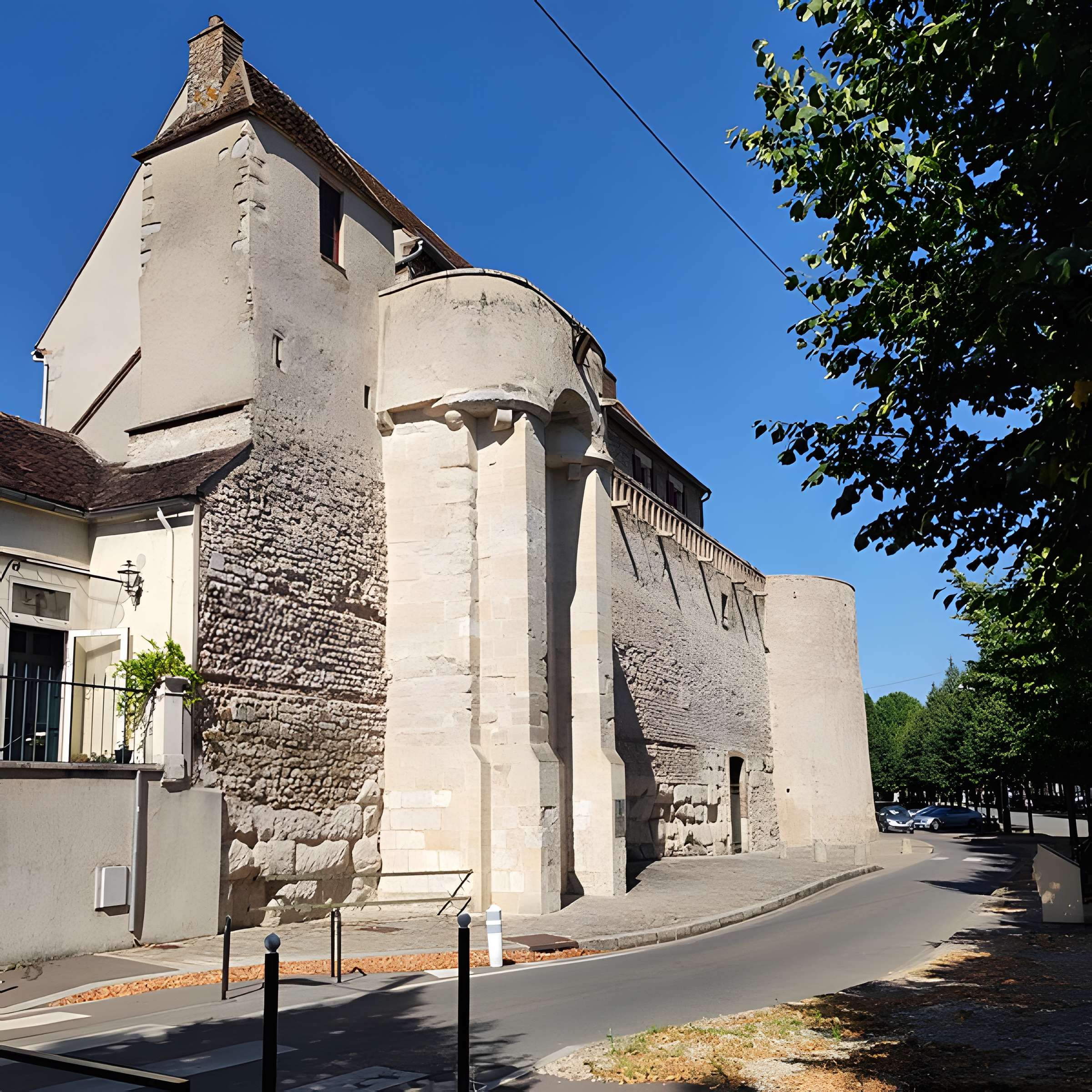 Rempart gallo-romain de Sens