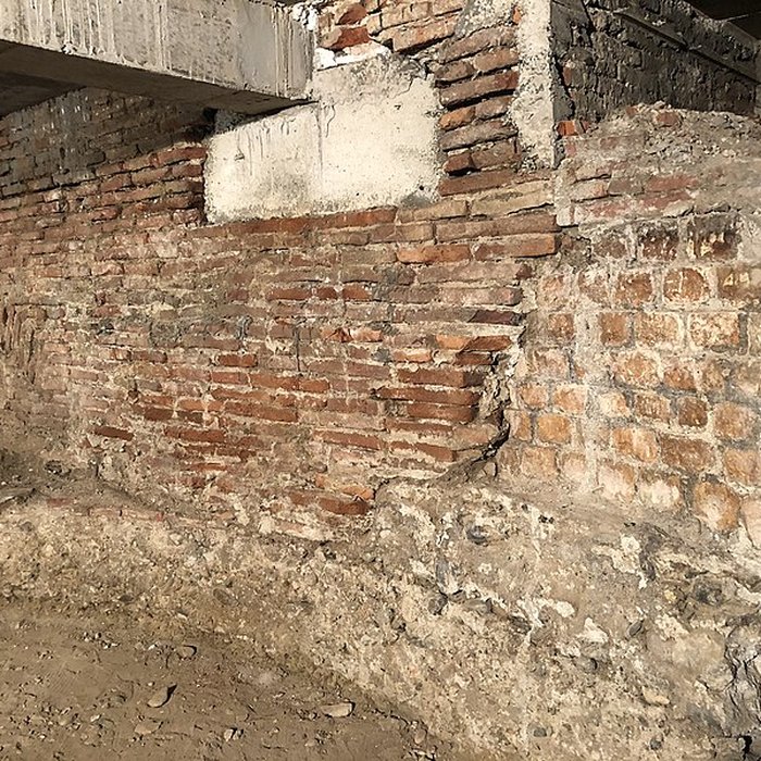 Photo de Tour des Hauts-Murats et vestiges de remparts gallo-romains attenants