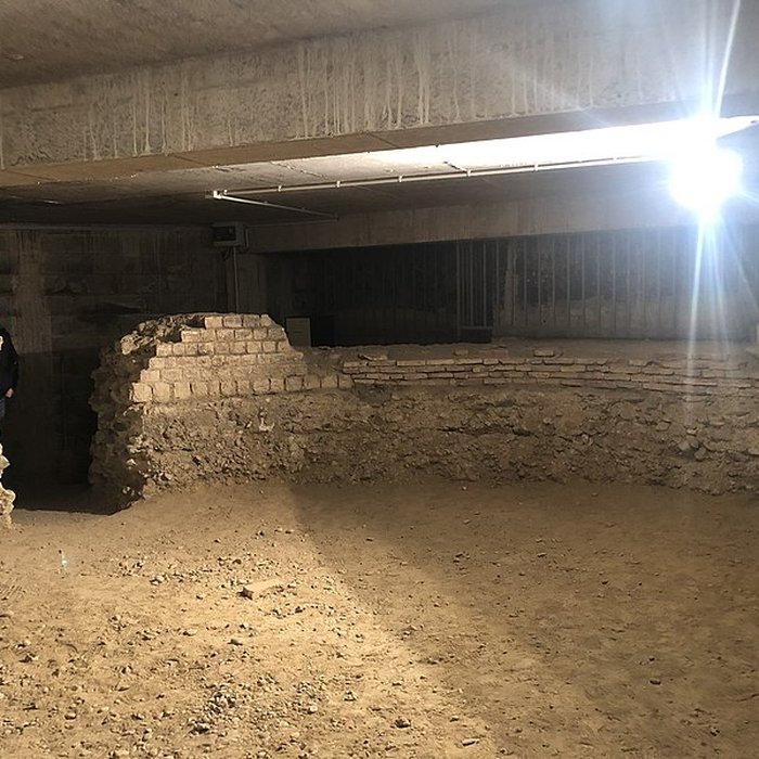 Photo de Tour des Hauts-Murats et vestiges de remparts gallo-romains attenants