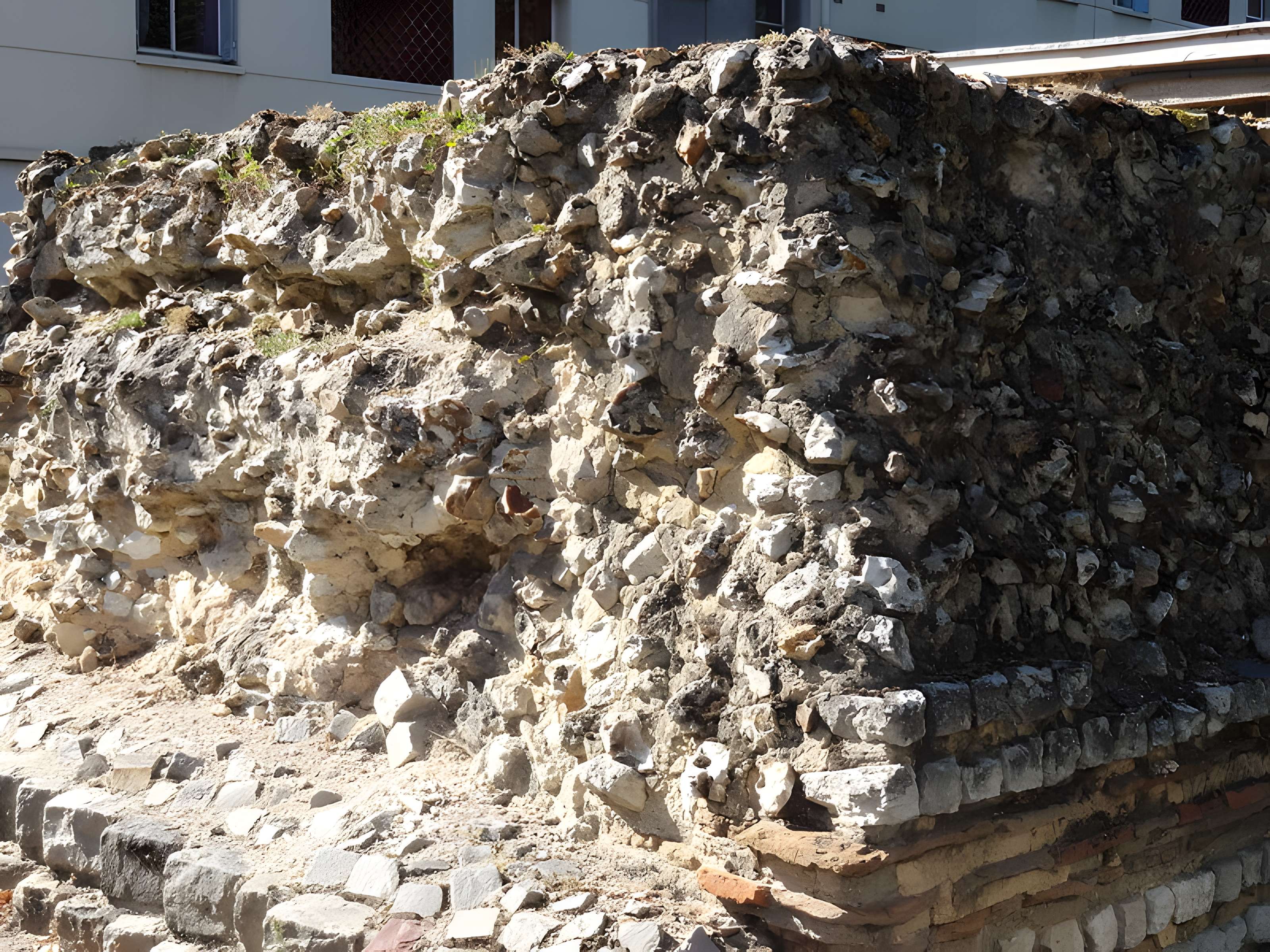 Rempart gallo-romain d'Évreux