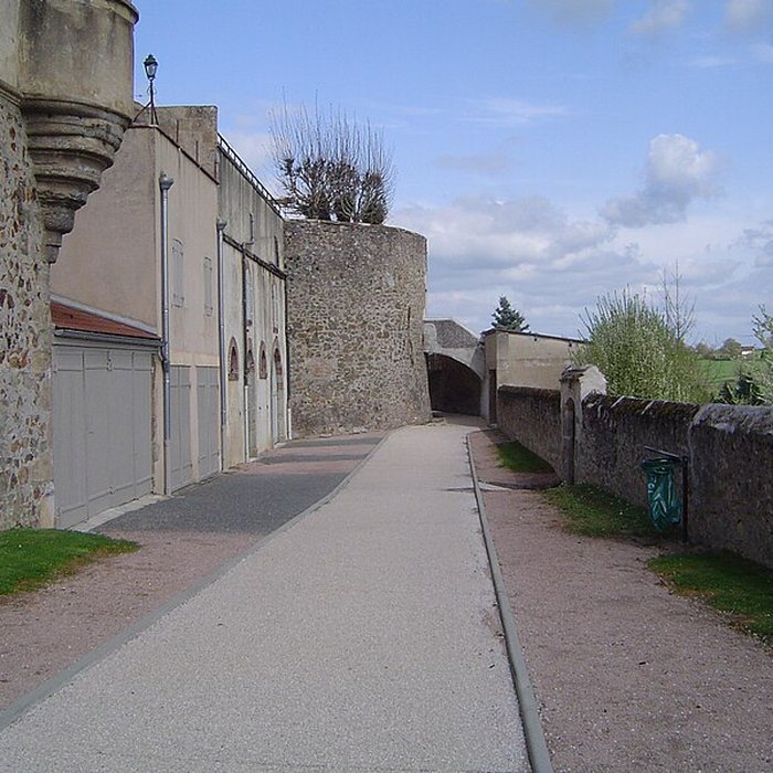 Photo de Remparts de Bourbon-Lancy