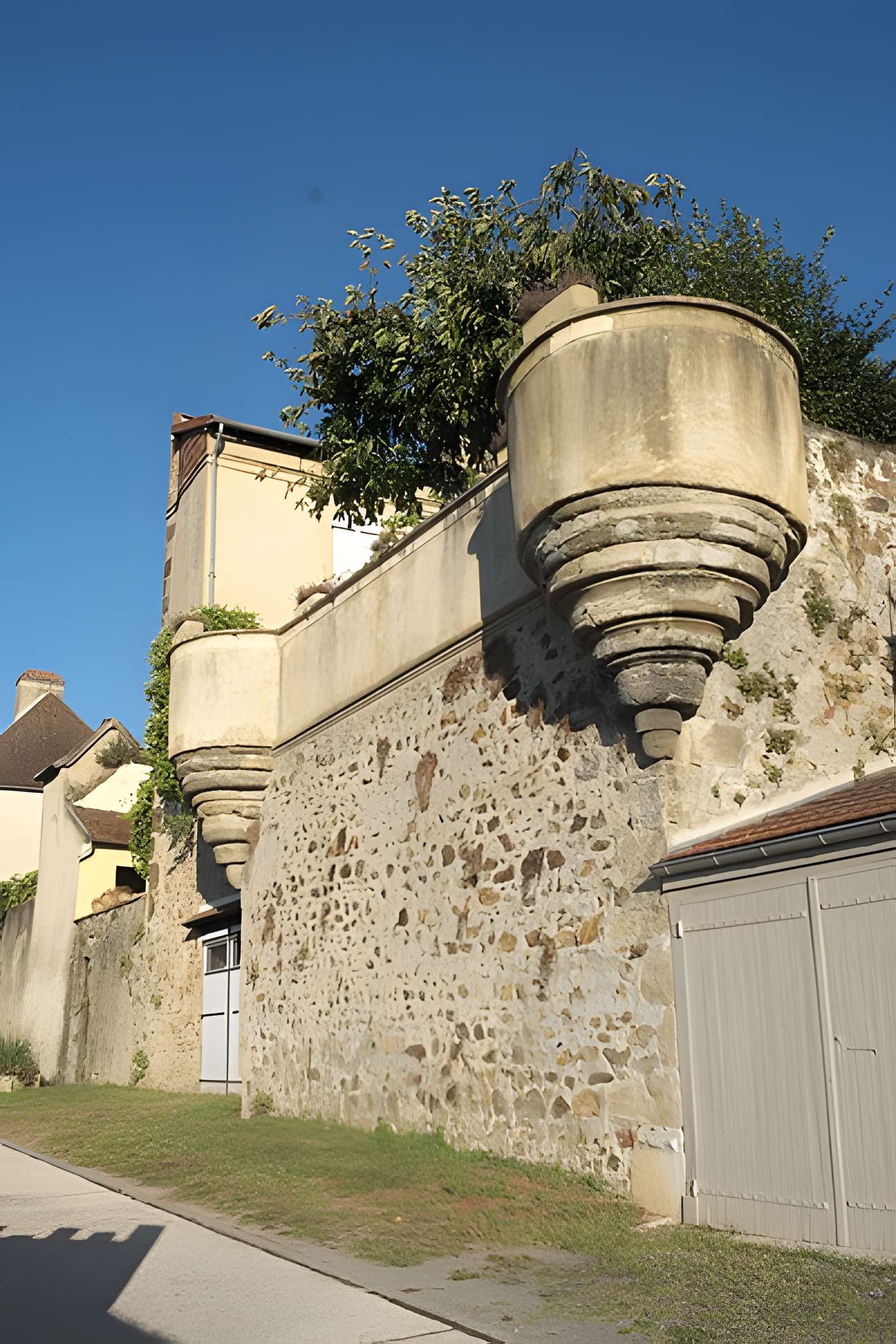 Remparts de Bourbon-Lancy